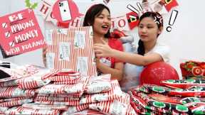 MYSTERY UNEXPECTED CHRISTMAS PRESENTS AND ANGPAO HAUL TO ALEXA | Aurea & Alexa
