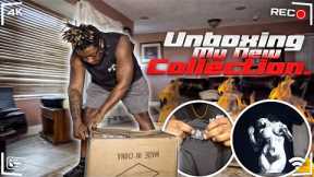 Unboxing Merch For De, Vinci's New Collection.