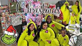 CHRISTMAS MORNING SPECIAL 🎄 OPENING PRESENTS 🎁 2021