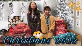 Christmas morning 2022/ Unboxing Christmas presents (amazing gift from Santa)