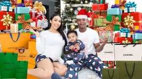 OPENING PRESENTS ON CHRISTMAS MORNING WITH THE ROBERTS FAMILY!!