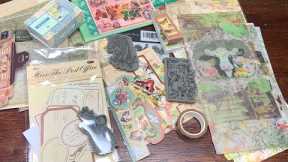 UNBOXING -Your creative studio subscription box
