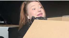 i opened another dark web mystery box VERY SCARY and DISTURBING