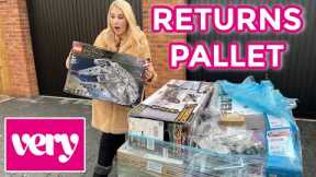 Unboxing a VERY Customer Returns Pallet from Gem Wholesale