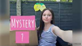 OPENING AN AMAZON RETURNS MYSTERY BOX!! 💜 😂